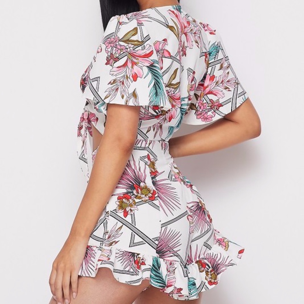 White Printed Romper Floral and Leaves - Picture 3 of 3